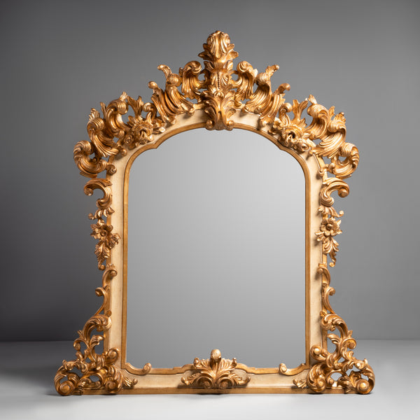 Elegant Italian 19th Century Louis XV Style  Off-White and Giltwood Mirror