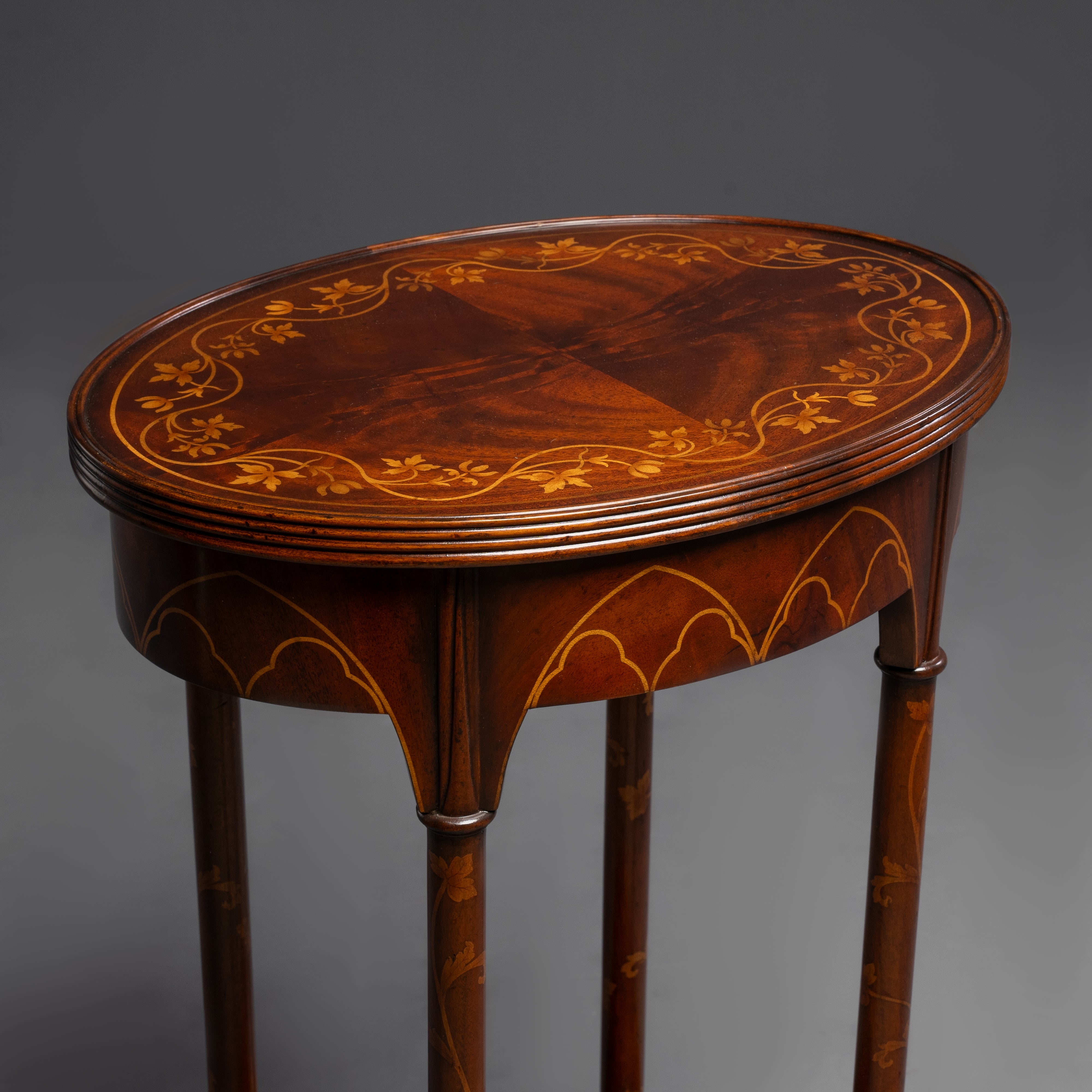 Elegant Oval Lamp Table with Inlaid Details