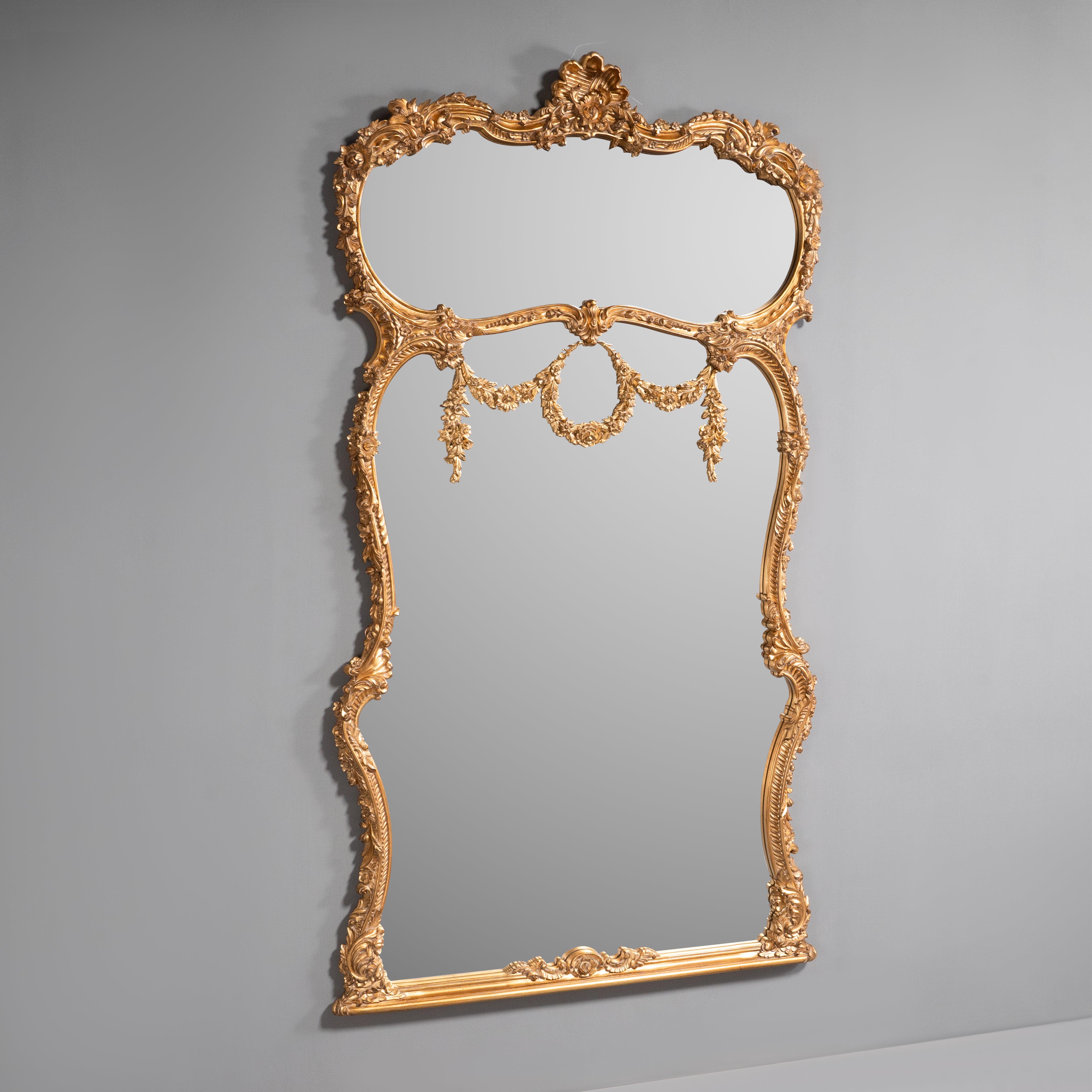 Exquisite Giltwood Carved Wall Mirror in the  George III Style
